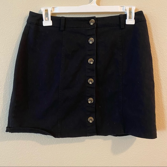 plus size black button up skirt